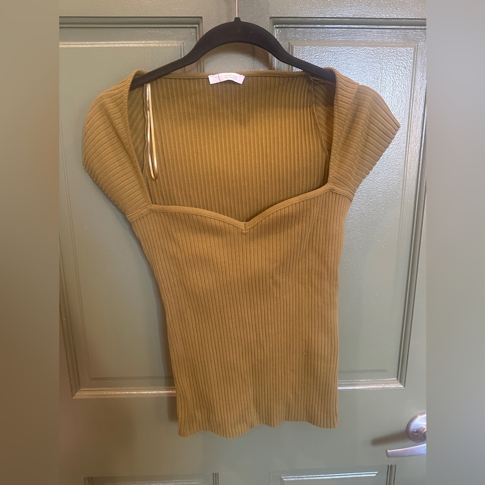 Zara Olive NWOT Ribbed Top Sweetheart Neckline Sz M